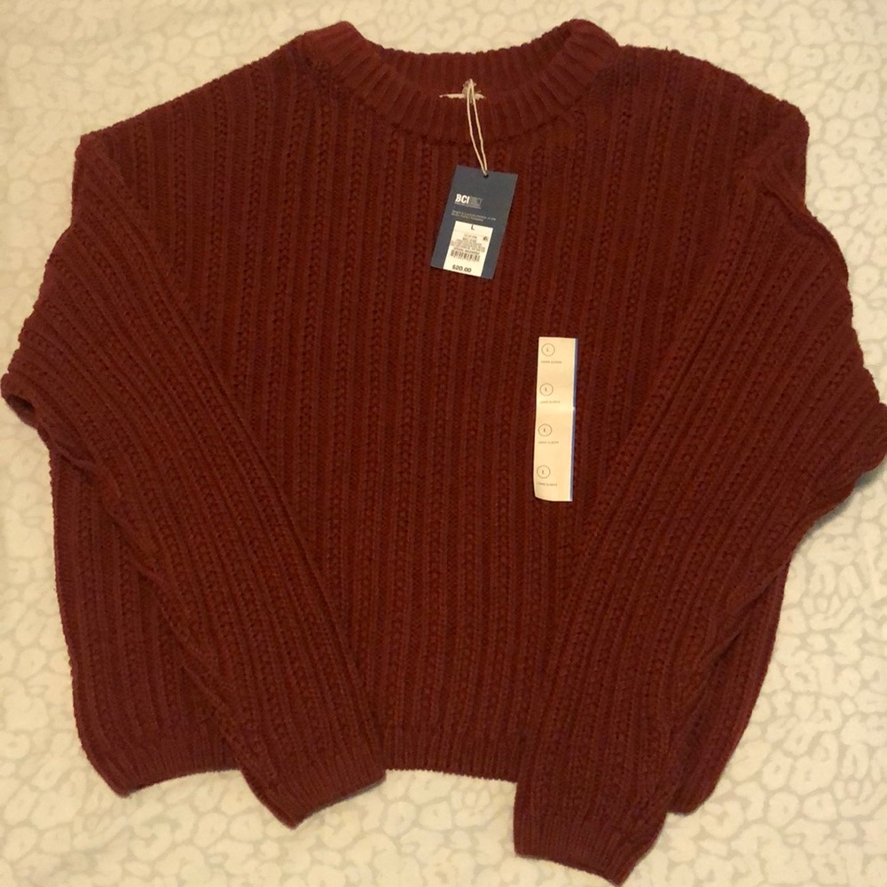 Universal Thread Sweater. Size large. NWT